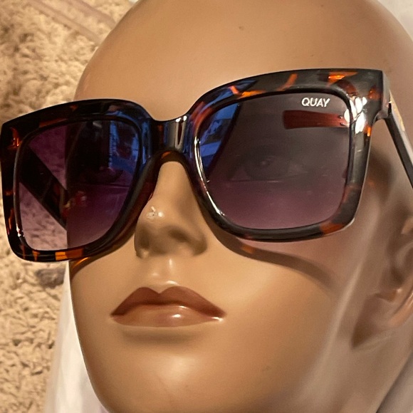 New Quay ICY Sunglasses Icy 125 - Picture 1 of 12